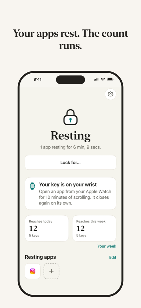 Bracer home screen: Resting, how long the apps have rested, reaches and keys